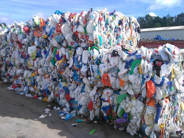 Thu mua nhựa phế liệu giá cao, mua bán phế liệu nhựa tận nơi